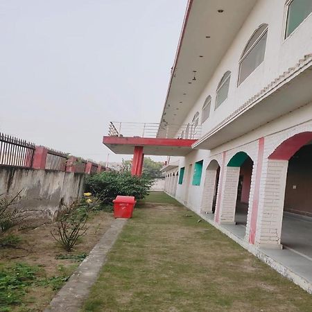 Jiya Green Garden & Banquet, Sonipat Exterior foto